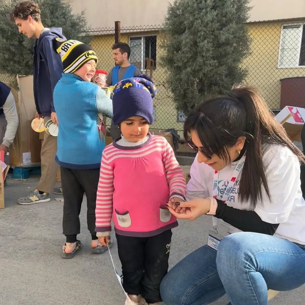 Afet Bölgesinde Dayanışma